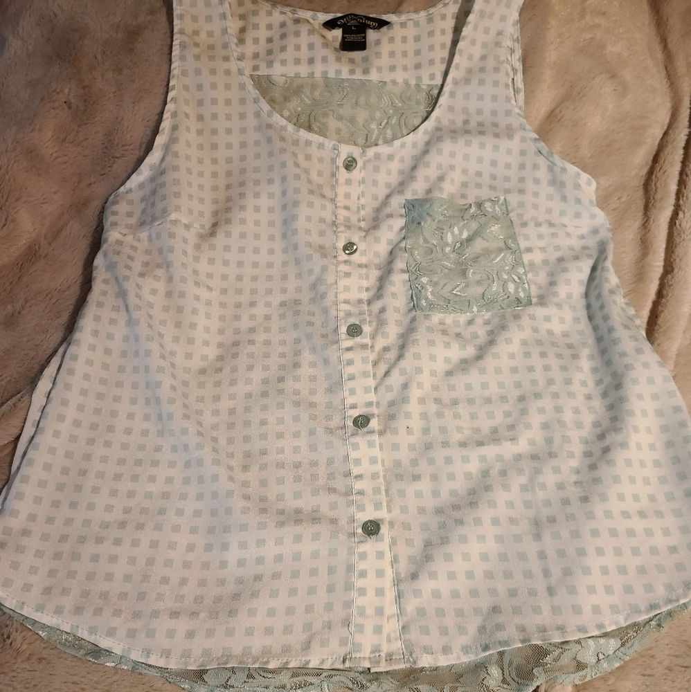 Cute blouse
